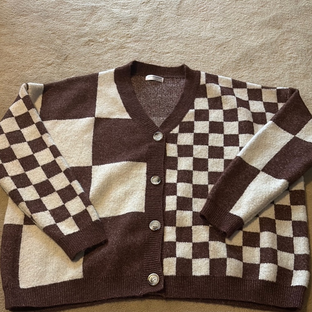 Checkered cardigan